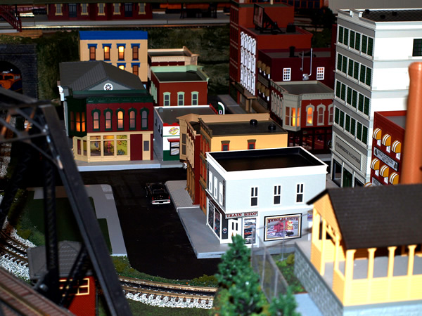 Layout photo of commercial buildings in the downtown area.