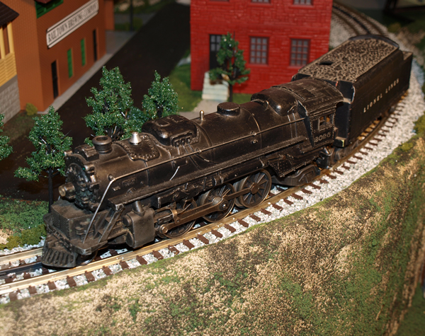 A Lionel O Gauge Post-War steam locomotive from 1952.