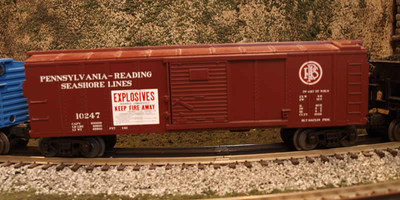 Photo of an O Gauge PRSL Box Car on the layout